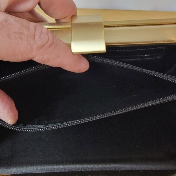 Banana Republic Patent Leather and Brass Clutch - Picture 5 of 9